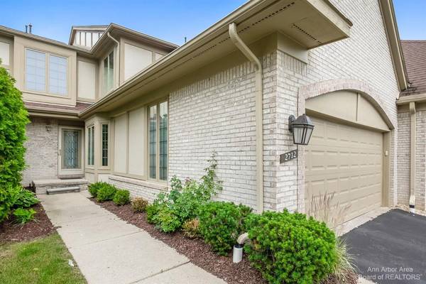 2712 Winter Garden Court, Ann Arbor, MI 48105