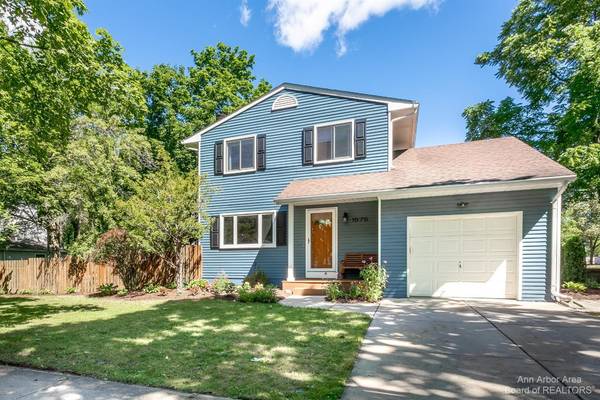 1575 Kensington Drive, Ann Arbor, MI 48104