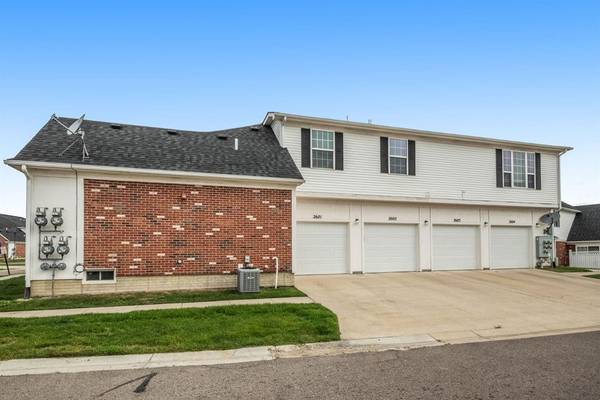 Saline, MI 48176,2601 Riversedge Drive #101