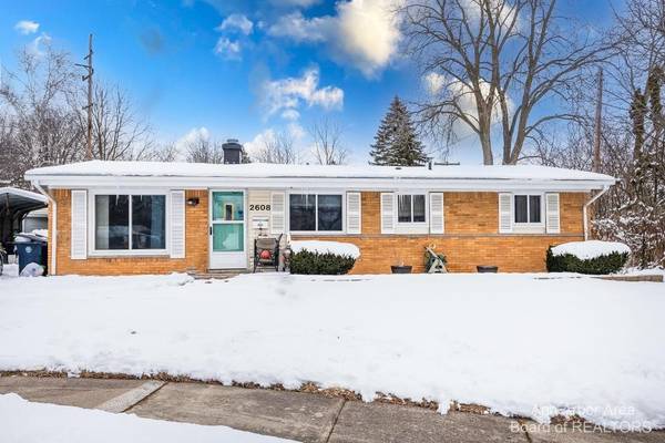 2608 Beacon Hill, Ann Arbor, MI 48104