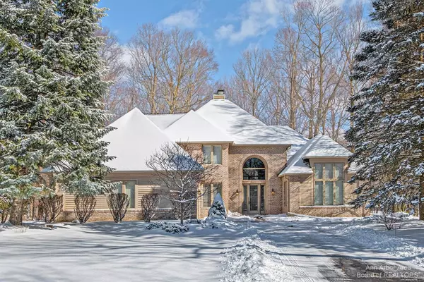 4532 Cross Creek Drive, Ann Arbor, MI 48108