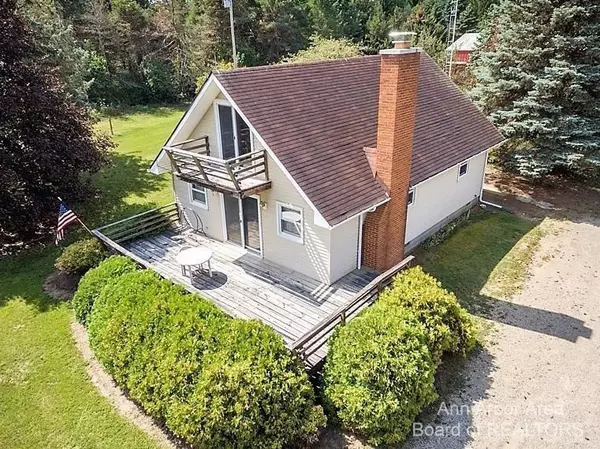 9670 Sharon Hollow Road, Manchester, MI 48158