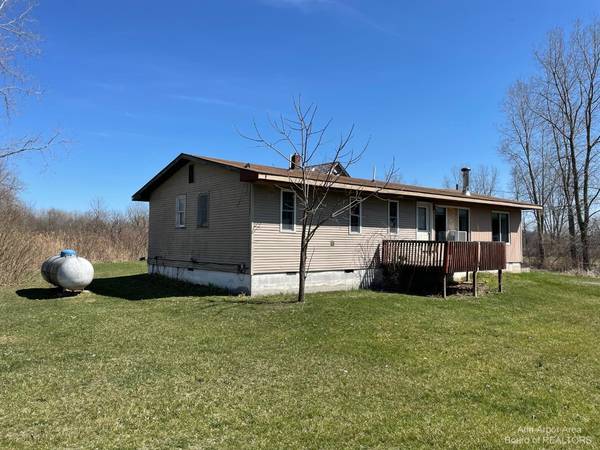 13812 Timbers Road, Carleton, MI 48117