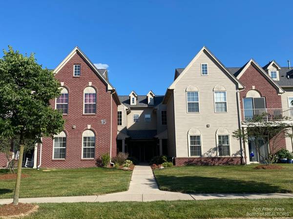 535 Addington Lane, Ann Arbor, MI 48108