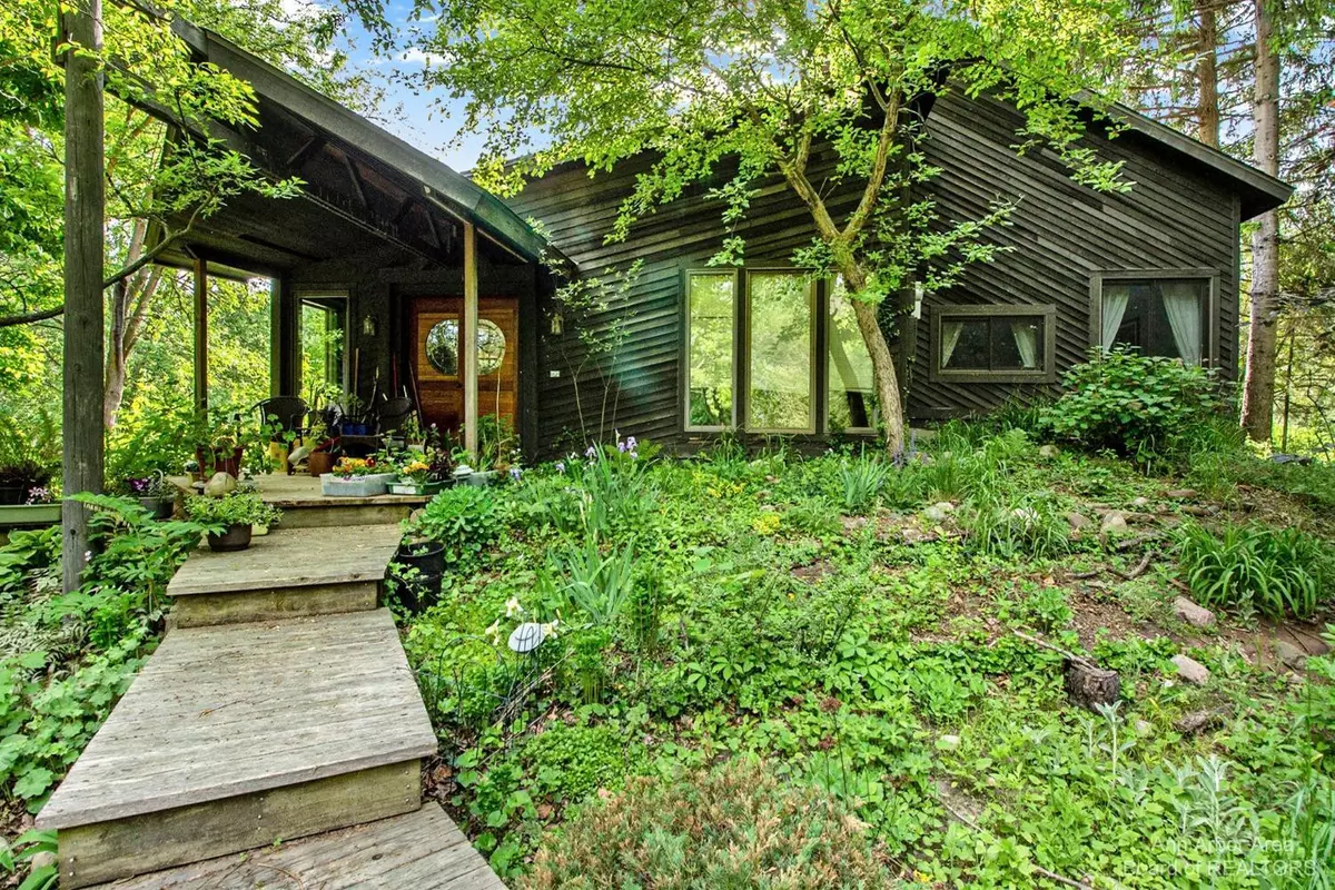 Whitmore Lake, MI 48189,9893 Hermitage Way Road