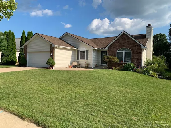 500 W Caneel Drive, Tecumseh, MI 49286