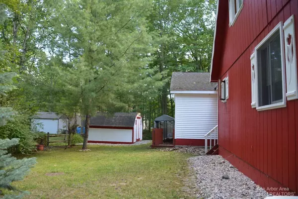 Roscommon, MI 48653,506 Winchester
