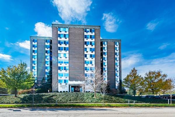 1050 Wall Street #3E, Ann Arbor, MI 48105