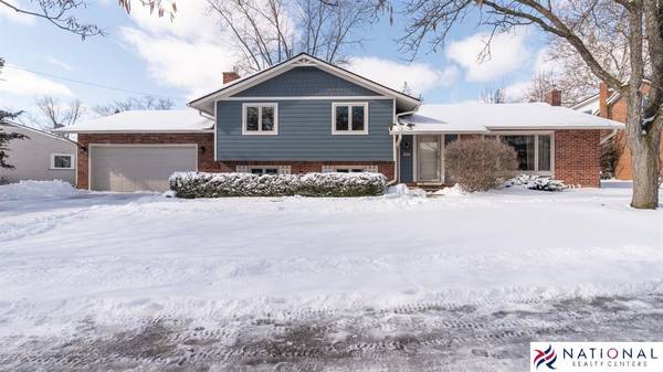 2134 Ascot Road, Ann Arbor, MI 48103