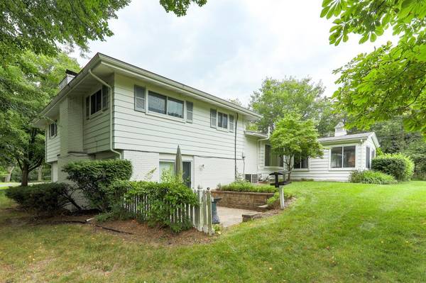 Ann Arbor, MI 48103,4250 Crestline Drive