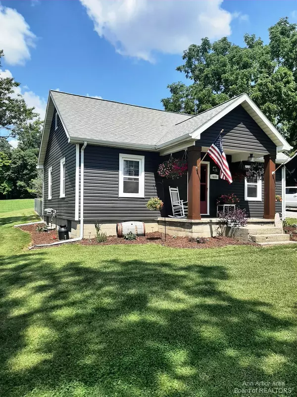 14600 Harvey Road, Grass Lake, MI 49240