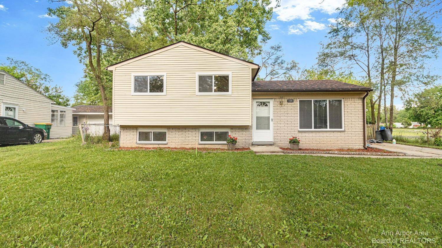 1501 Andrea Street, Ypsilanti, MI 48198