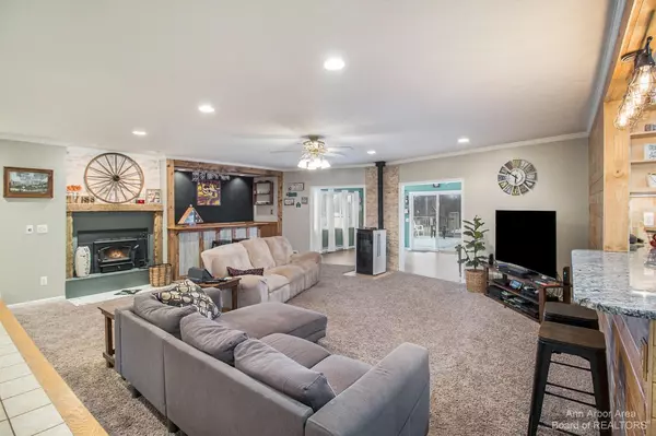 Munith, MI 49259,10100 Mount Hope Road