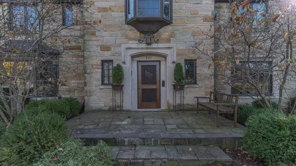 Ypsilanti, MI 48197,921 Woods Drive