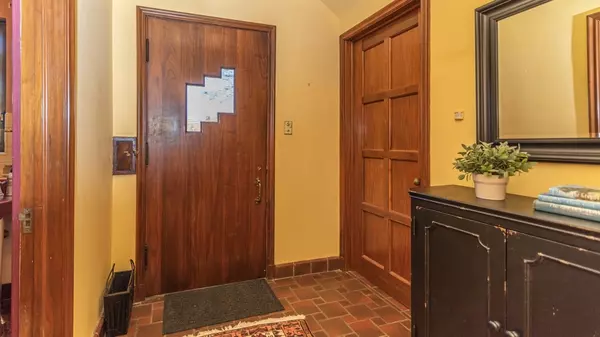 Ypsilanti, MI 48197,921 Woods Drive