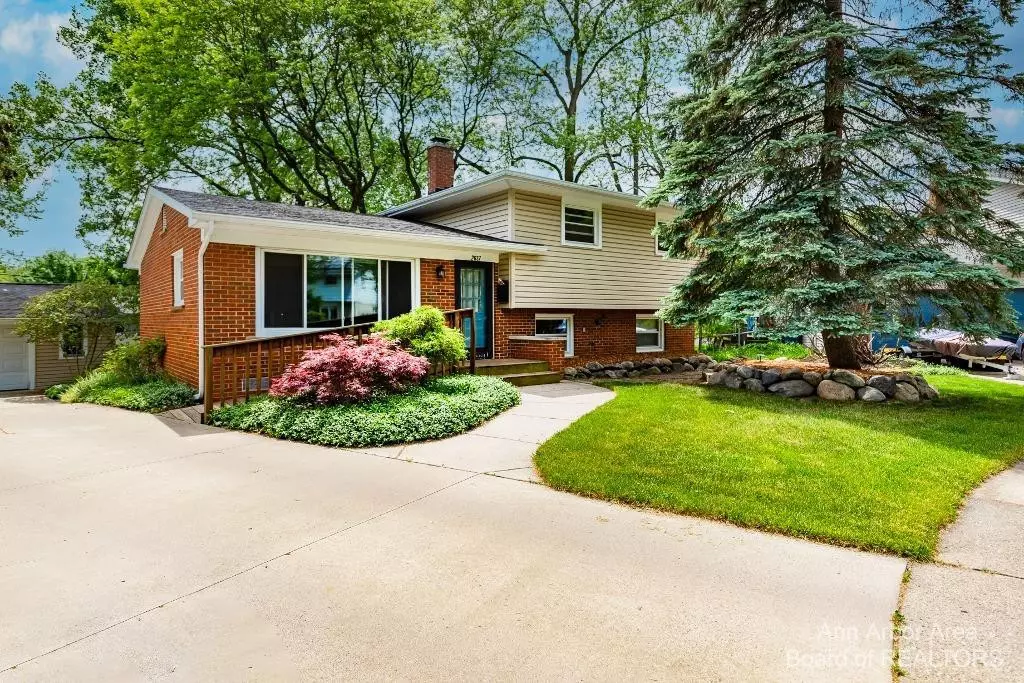 Ann Arbor, MI 48103,2637 Patricia Court