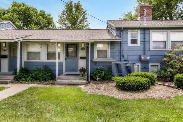 3382 Norwood Street, Ann Arbor, MI 48104