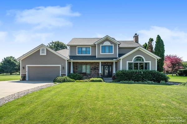 7798 Saint Andrews Drive, Tecumseh, MI 49286