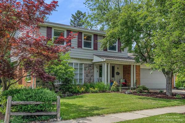 2537 Georgetown Boulevard, Ann Arbor, MI 48105