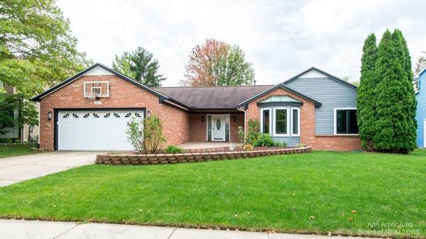 411 Burr Oak Drive, Ann Arbor, MI 48103