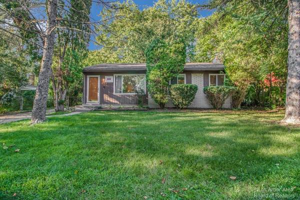 321 Cloverdale Street, Ann Arbor, MI 48105