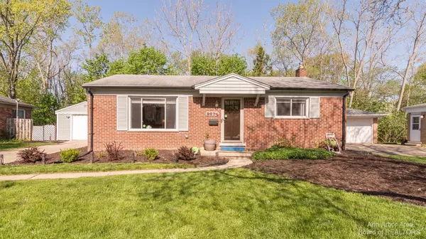 2674 Lookout Circle, Ann Arbor, MI 48104