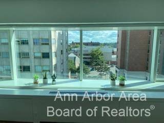 Ann Arbor, MI 48104,555 E William Street #7B