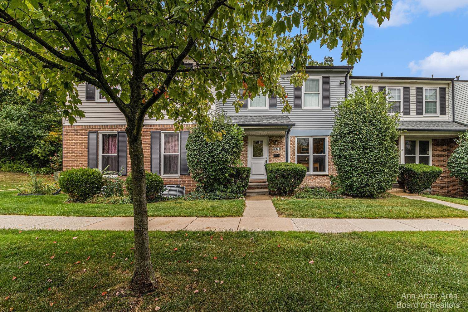 Ann Arbor, MI 48105,3394 Burbank Drive