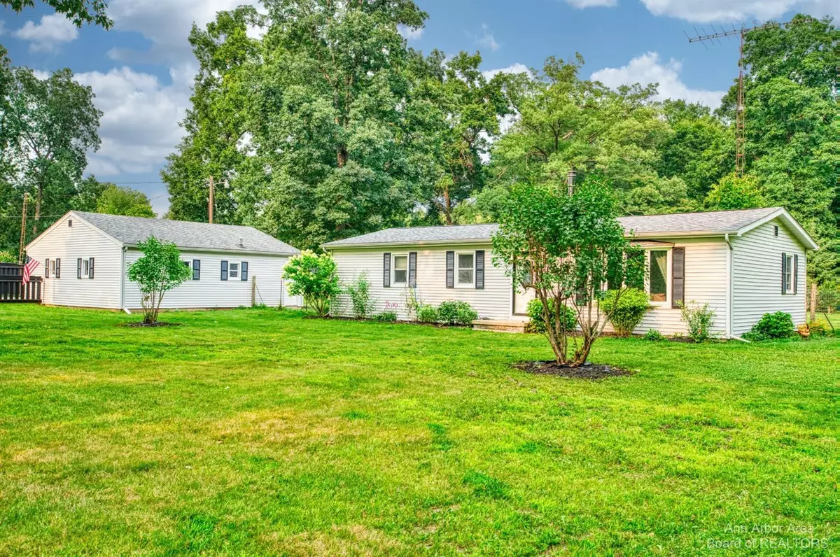 Stockbridge, MI 49285,3449 N M 52