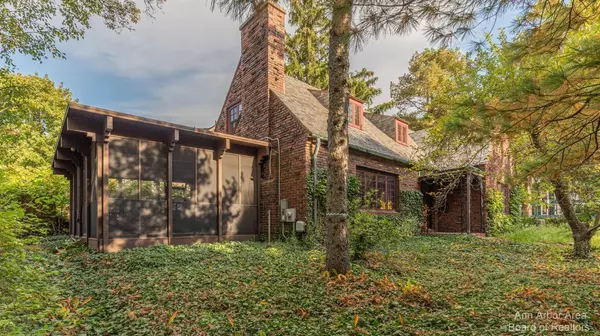 Ann Arbor, MI 48104,1100 Berkshire Road