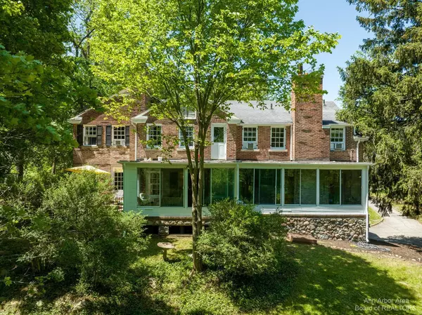 Ann Arbor, MI 48104,809 Berkshire Road