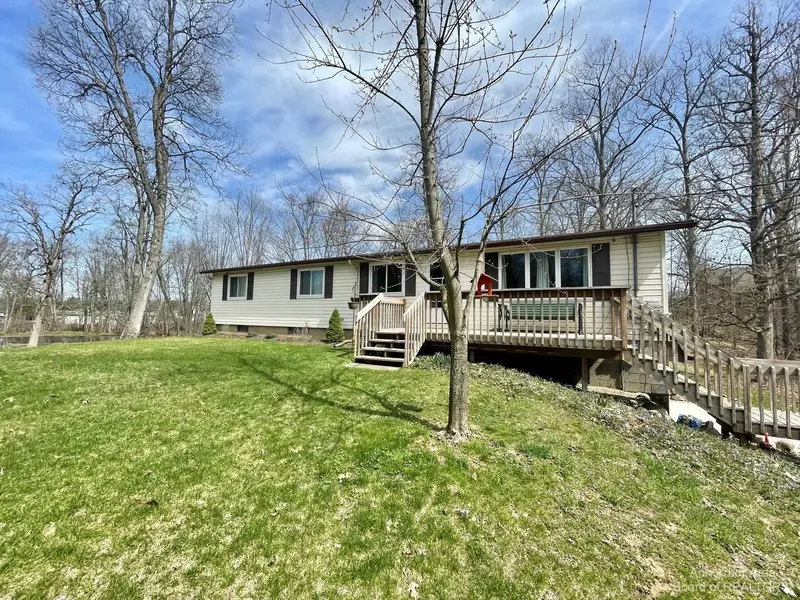 8750 Parkview, Gregory, MI 48137