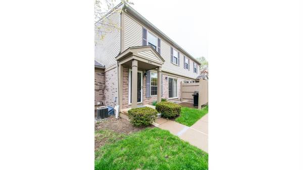 Ann Arbor, MI 48108,3064 Forest Creek Court #38