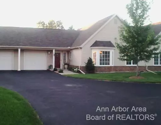 Saline, MI 48176,564 Lancaster Court