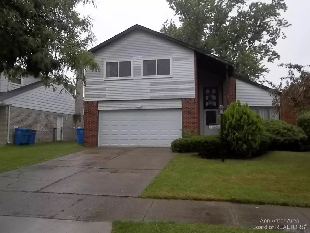 Dearborn Heights, MI 48127,26044 Lila Lane