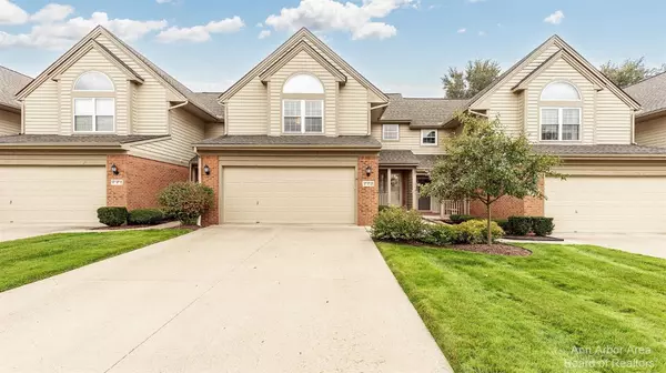773 Taylor Street,  Chelsea,  MI 48118