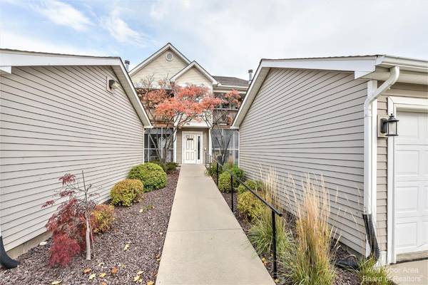 1604 Oakfield Drive, Ann Arbor, MI 48108