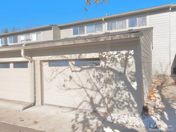 3167 Lake Haven Drive, Ann Arbor, MI 48105