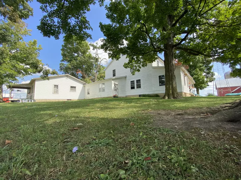 9631 Lickley Road, Pittsford, MI 49271