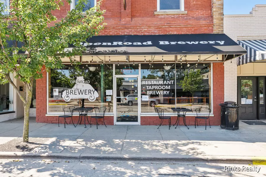 128 S Main Street, Wayland, MI 49348