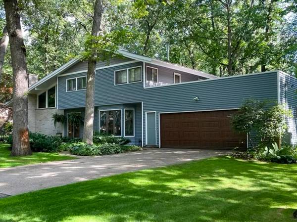 7400 Sheffield SE Drive, Ada, MI 49301