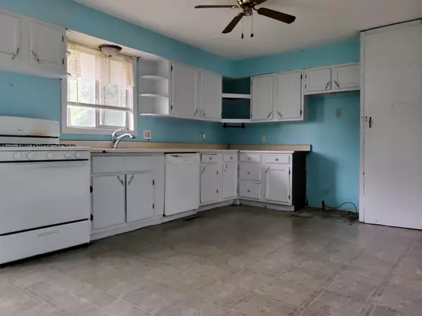 Decatur, MI 49045,79989 39th Street