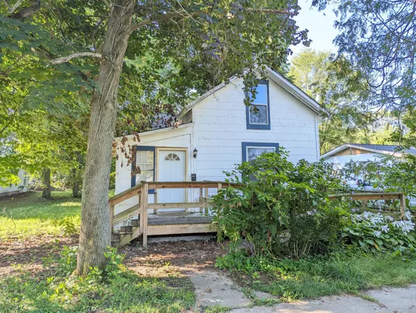 239 Bangor Street, Bangor, MI 49013