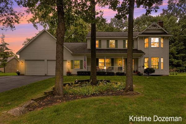 3304 Buckhaven SE Drive, Ada, MI 49301