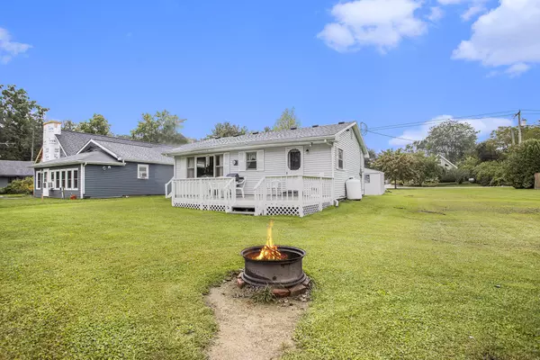 11913 Cargill Lane, Delton, MI 49046