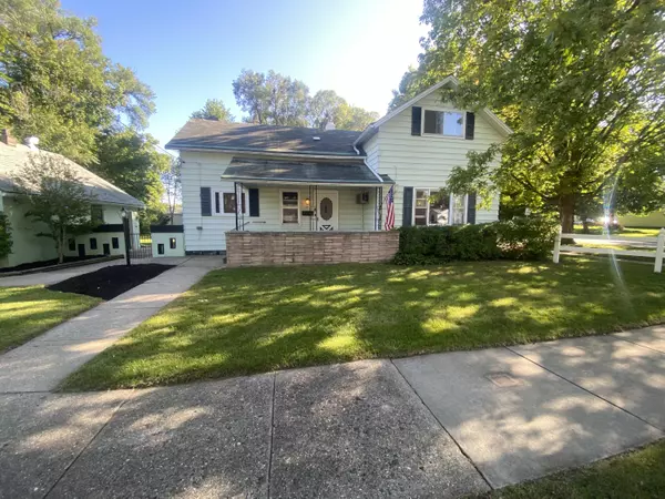 St. Johns, MI 48879,211 W Buchanan Street