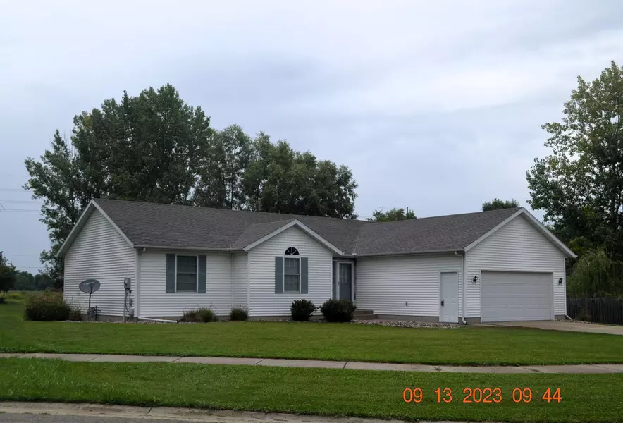 6586 Niagara Circle, Stevensville, MI 49127