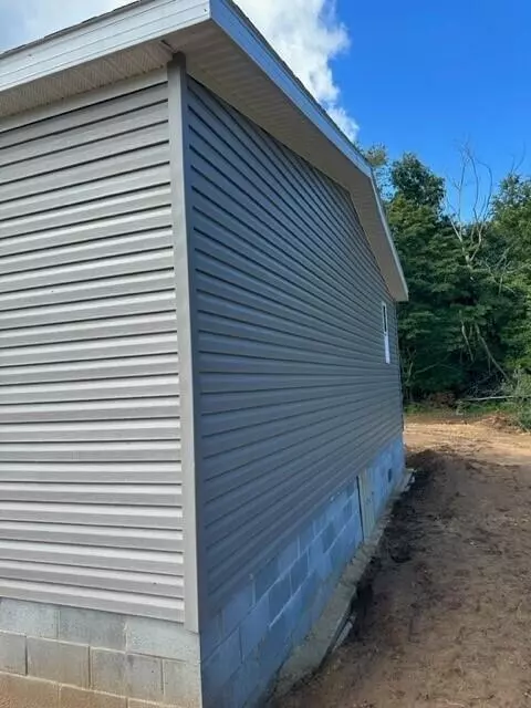 Wayland, MI 49348,2724 Pasture Street