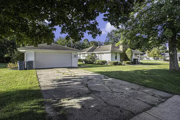 Decatur, MI 49045,414 Gregory Terrace