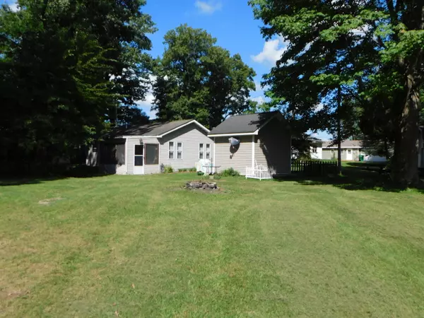 Dowagiac, MI 49047,95359 Magician Drive